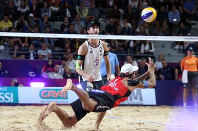 beach-volleyball.