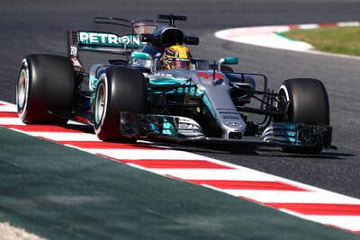 formula-1_mercedes_lewis-hamilton.